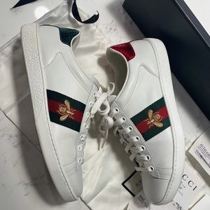 Gucci  Ace Bee Embroidered Sneakers